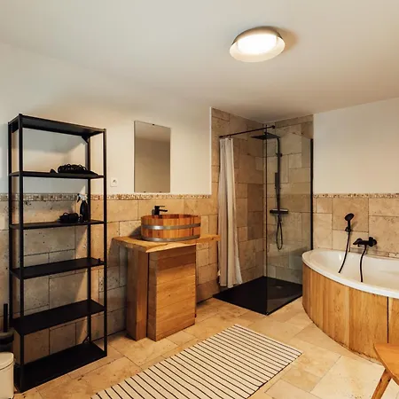 Maison D'hote Brasserie Caulier 4*